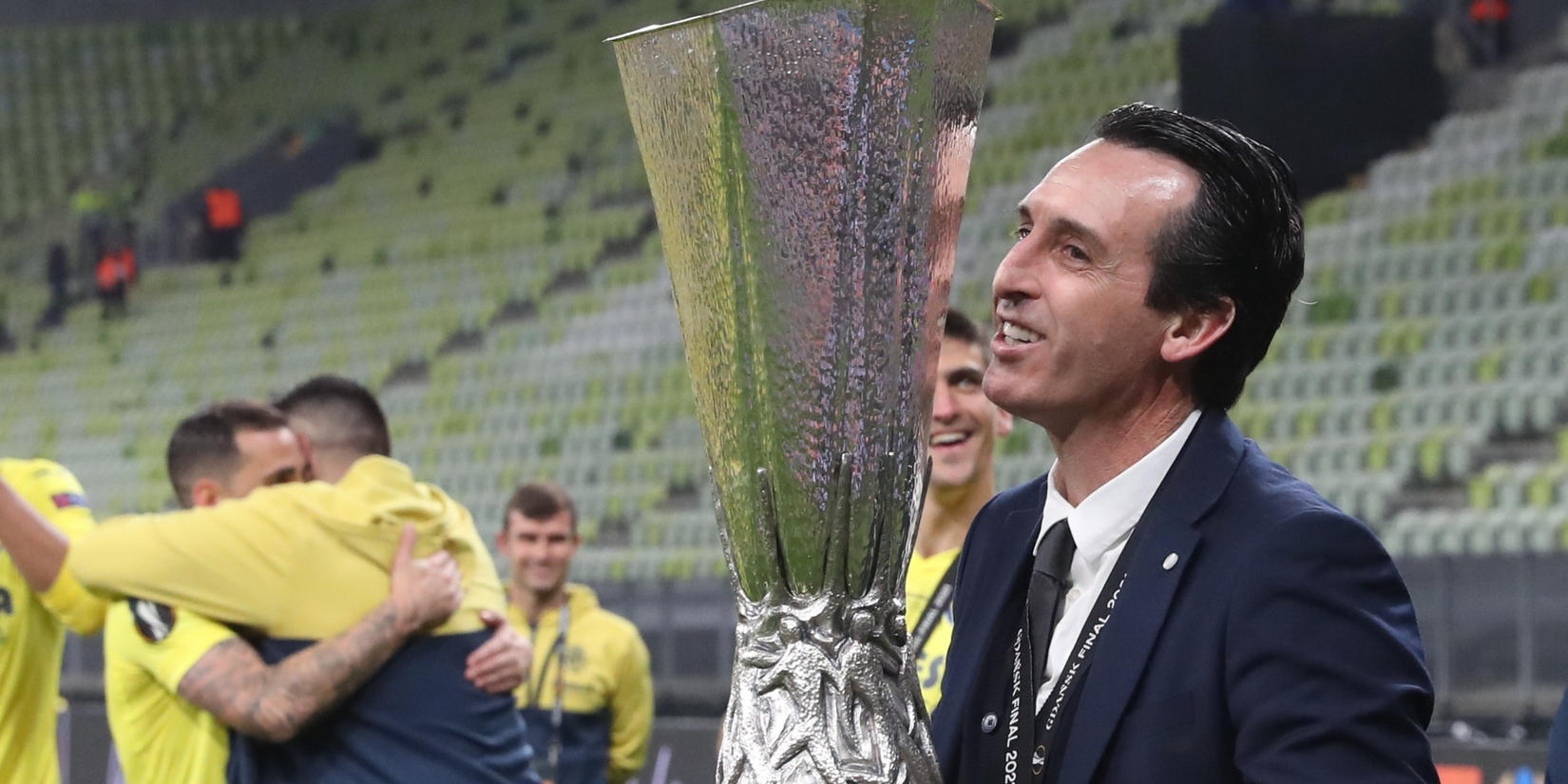 White Black Modern Photo Collage Before After Youtube Thumbnail - 2025-12-06T205410.668