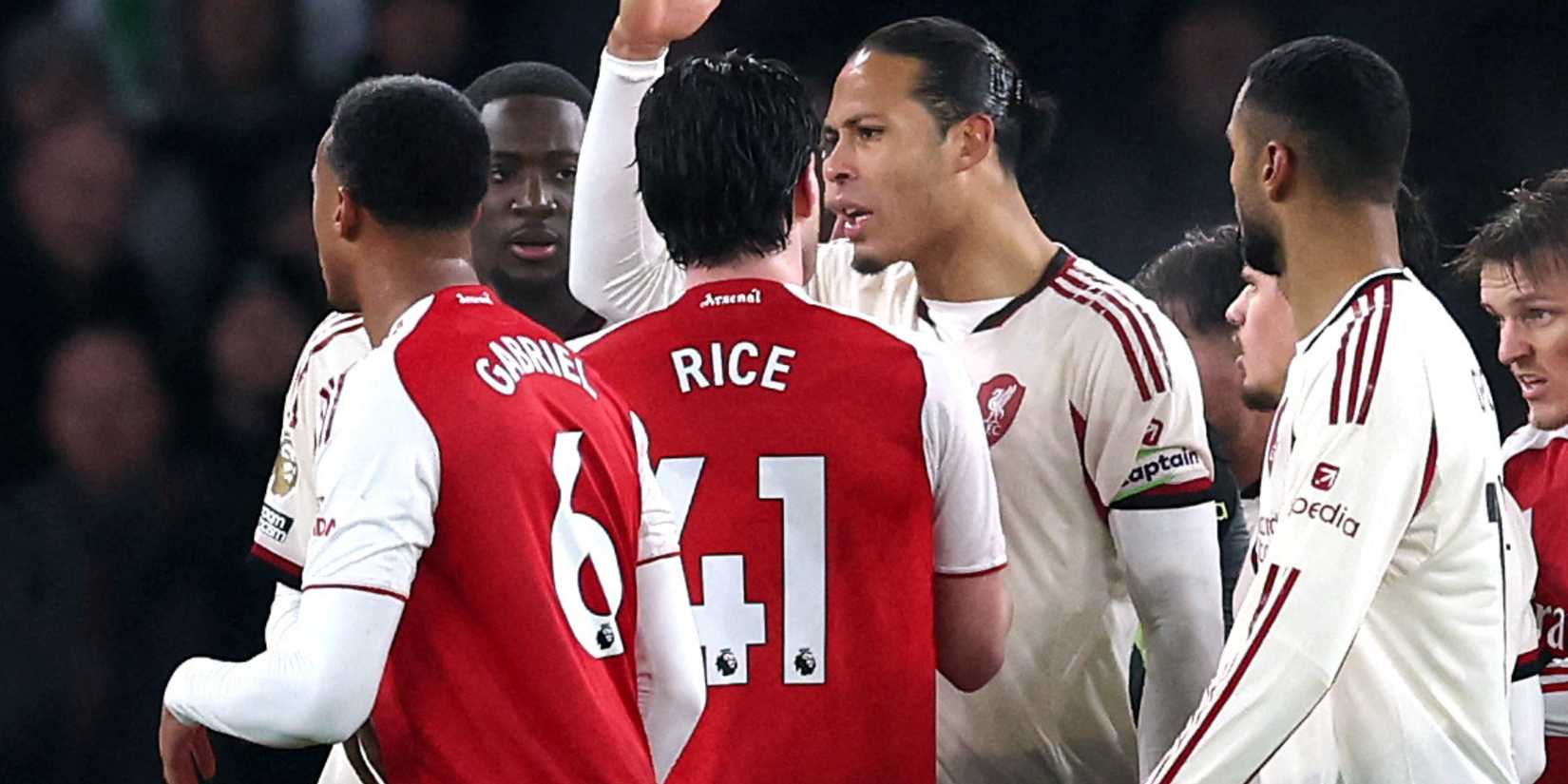 Virgil van Dijk in Arsenal vs Liverpool