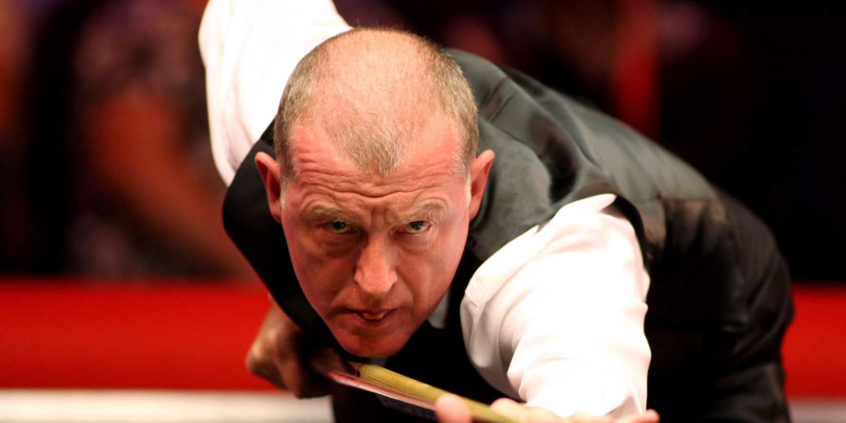 Steve Davis in action