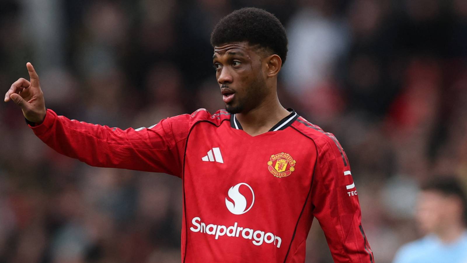 Man Utd Injury Update on Martinez, Mainoo, Mount and Amad Ahead of Ipswich Clash