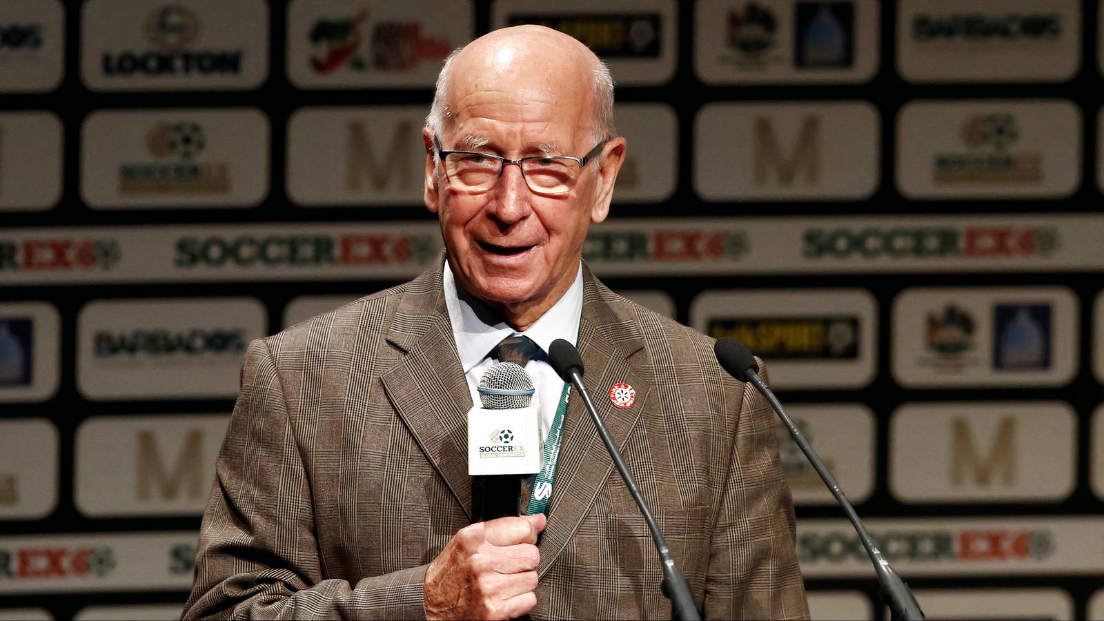 Sir Bobby Charlton named Celtic legend as 'one of best strikers' football has ever seen