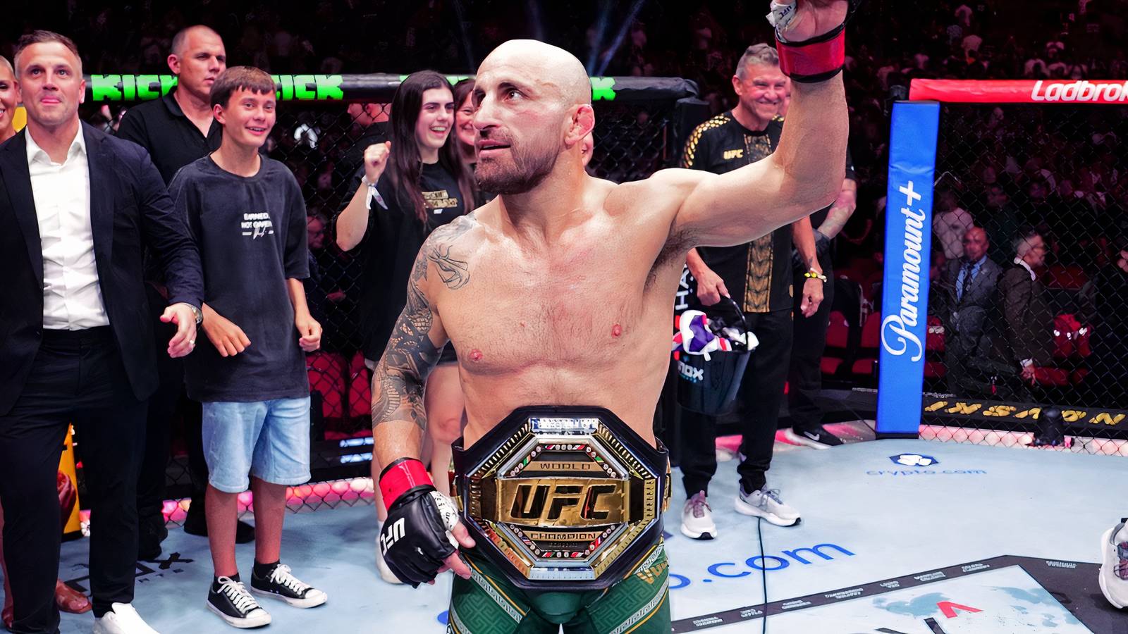 Alexander Volkanovski Has Named the One Fight He'd Vacate His UFC Title For
