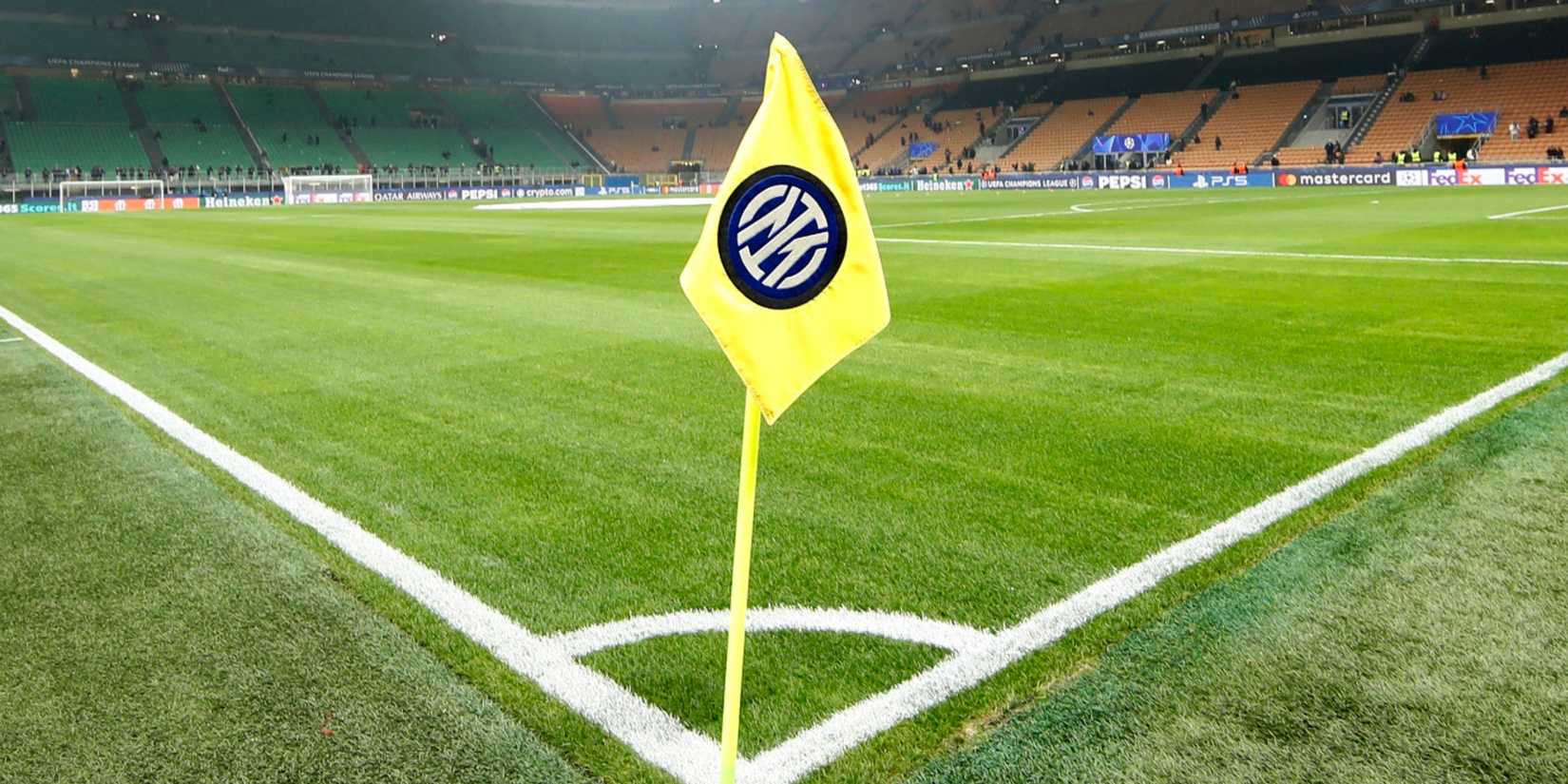 Inter Milan corner flag