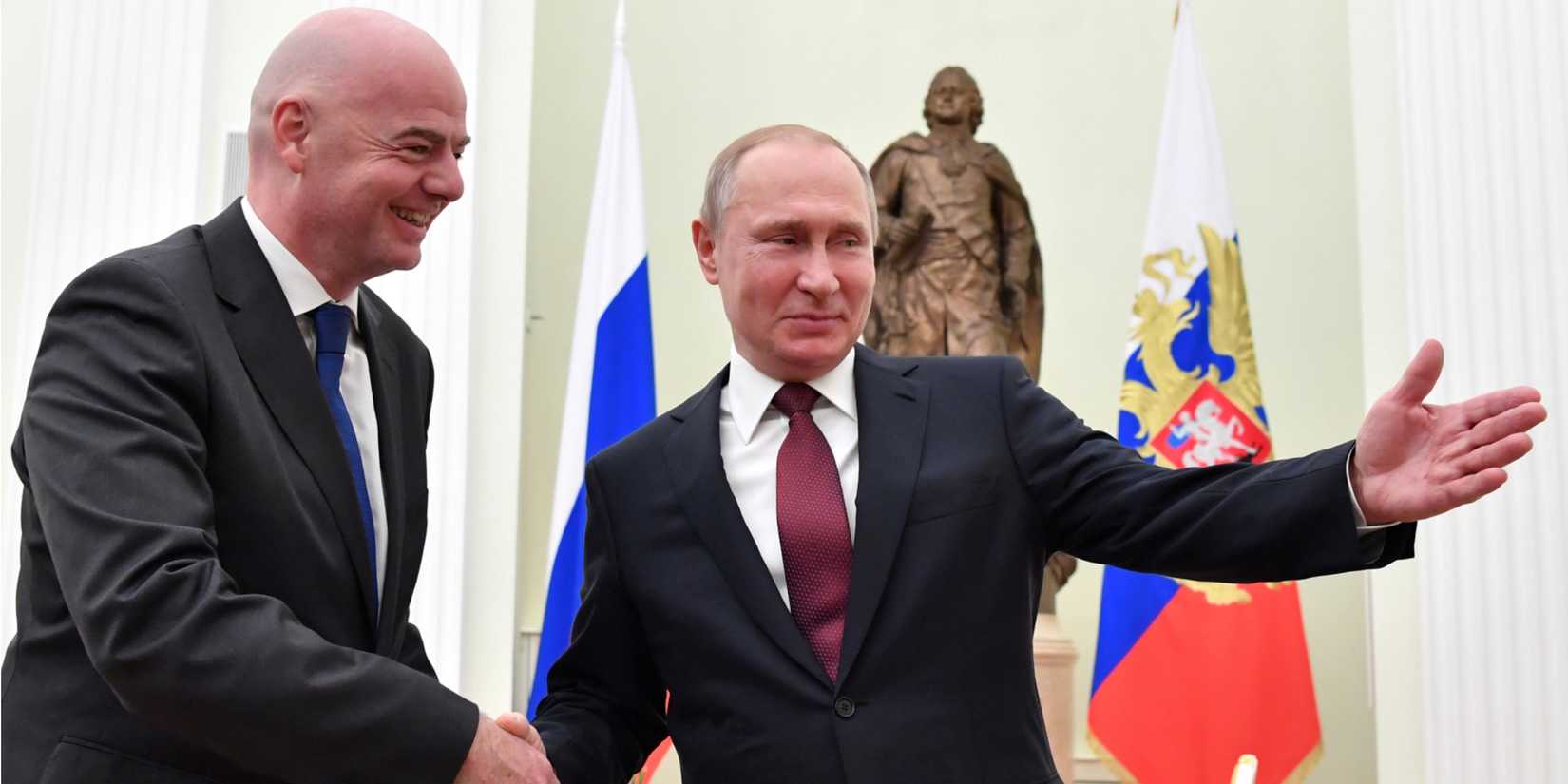 FIFA President Gianni Infantino and Russia's Vladimir Putin in 2019