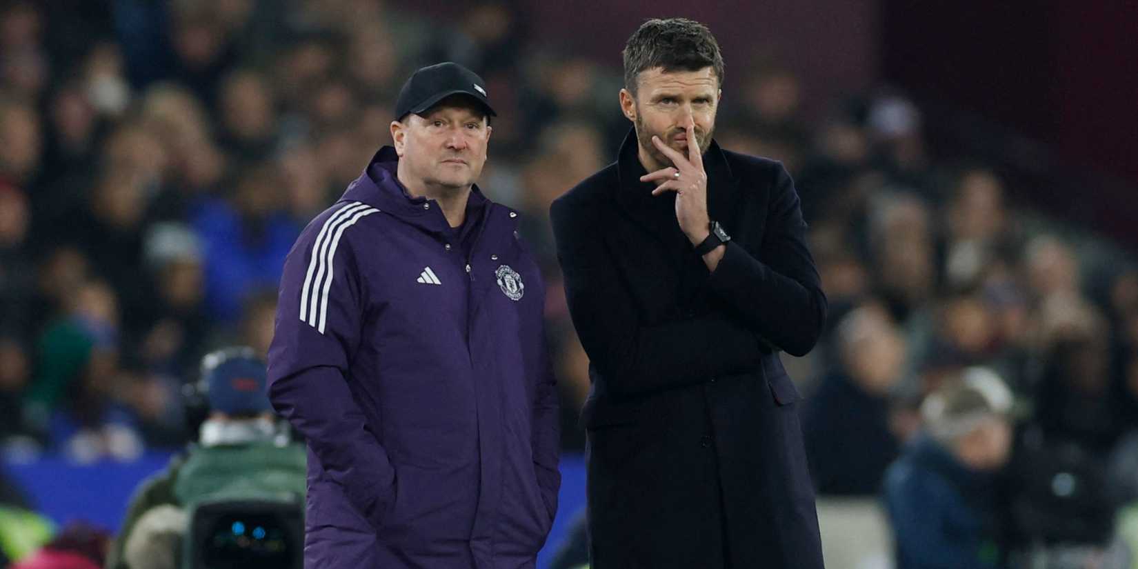 Michael Carrick and Steve Holland during West Ham vs Manchester United
