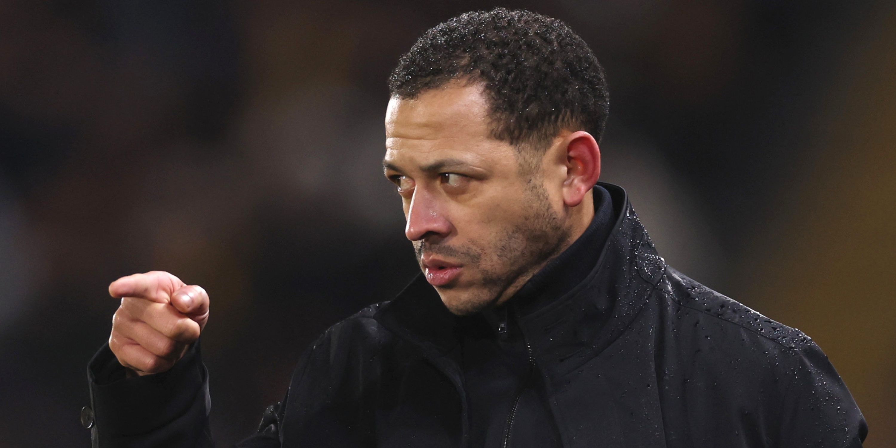Chelsea manager Liam Rosenior reacts vs Hull City
