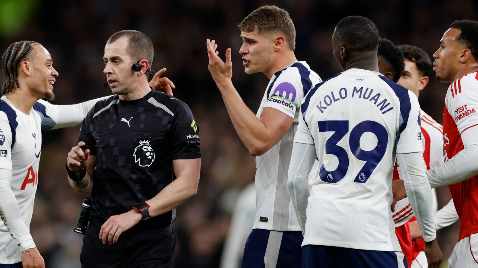 mixcollage-25-feb-2026-06-52-am-4937 What Referee Told Tottenham Players After Disallowing Kolo Muani's Goal v Arsenal