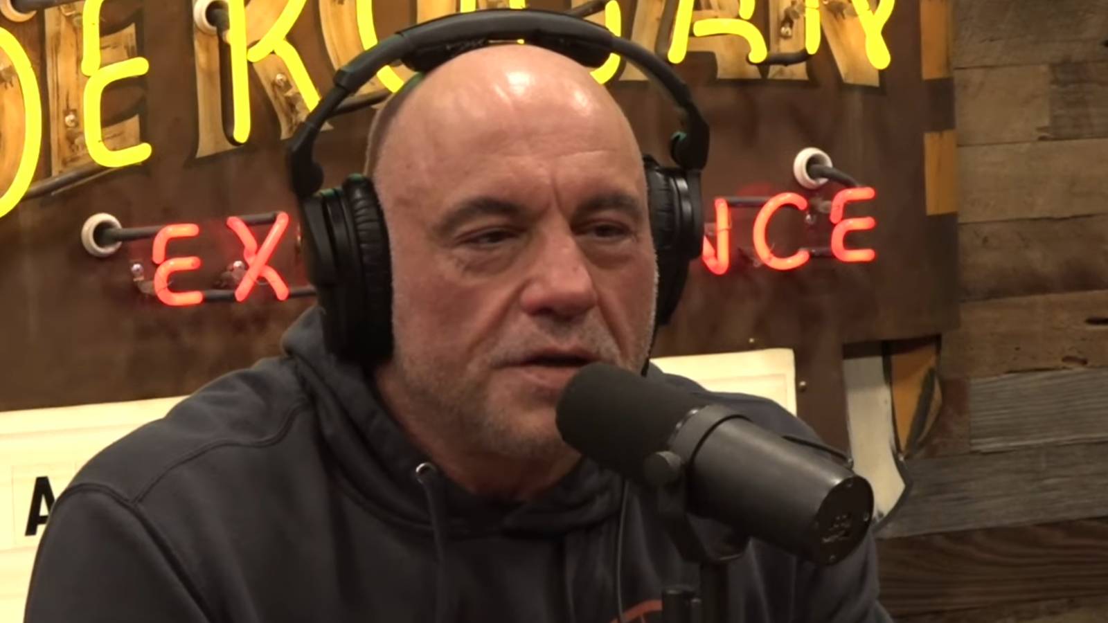 UFC White House: Joe Rogan Desperately Wanted Jon Jones vs Alex Pereira