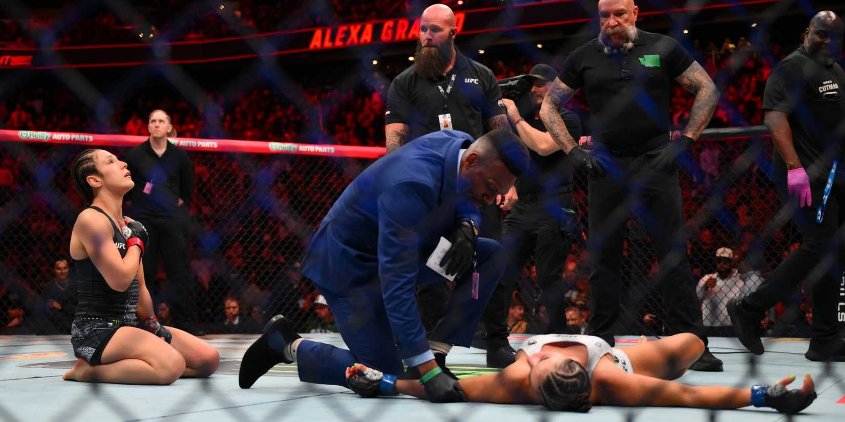Maycee Barber vs Alexa Grasso