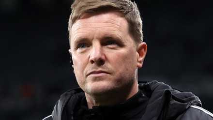 Newcastle United manager Eddie Howe looks on