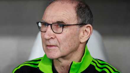 Celtic caretaker manager Martin O'Neill looks on during win vs Stuttgart