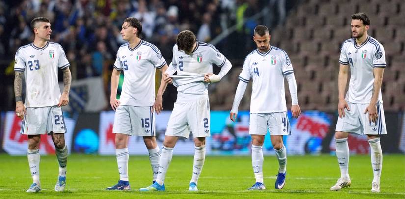 Italy players after losing to Bosnia