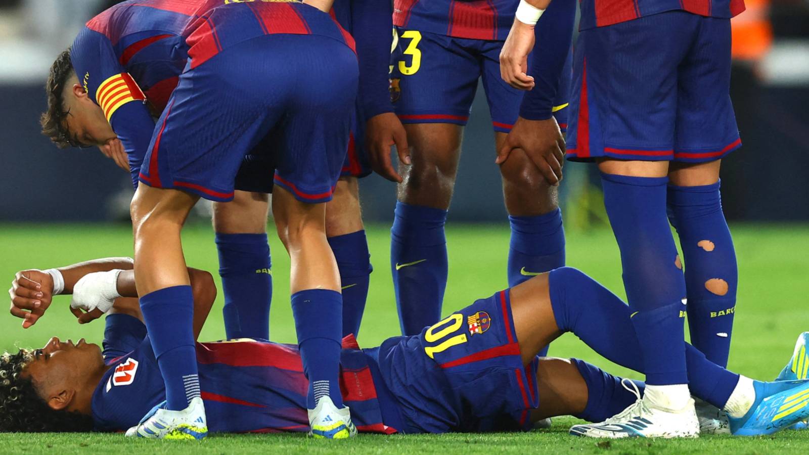 Lamine Yamal Injury Update Given After Freak Barcelona Incident lamine-yamal-injury-update-given-after-freak-barcelona-incident