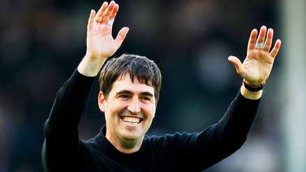 Andoni Iraola salutes the Bournemouth fans