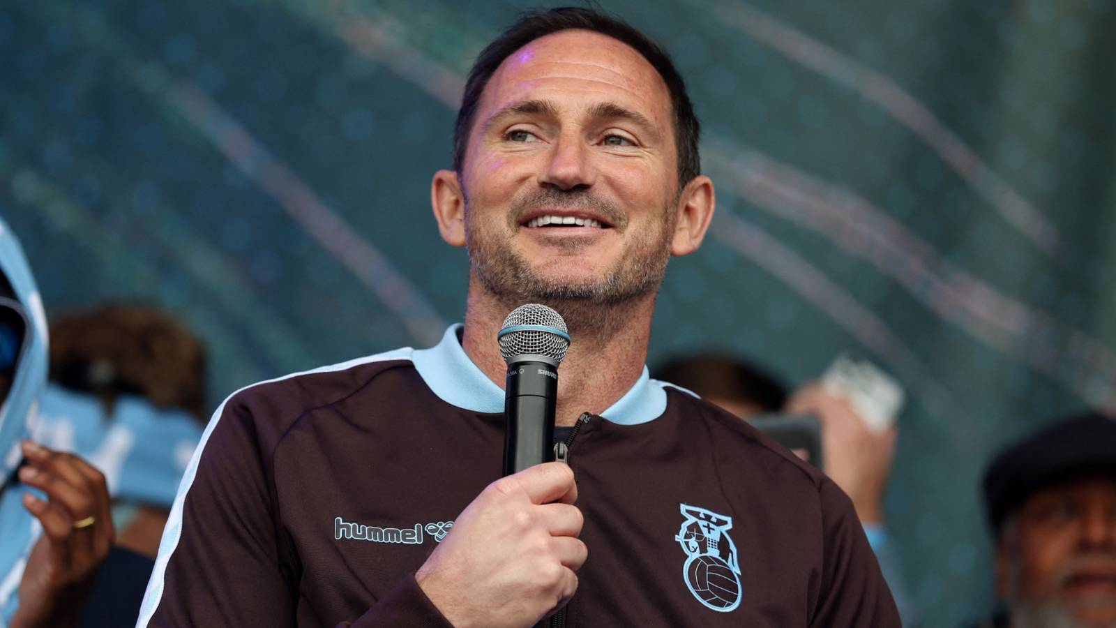 Frank Lampard Eyeing Raid to Sign Chelsea Star Mykhailo Mudryk for Coventry