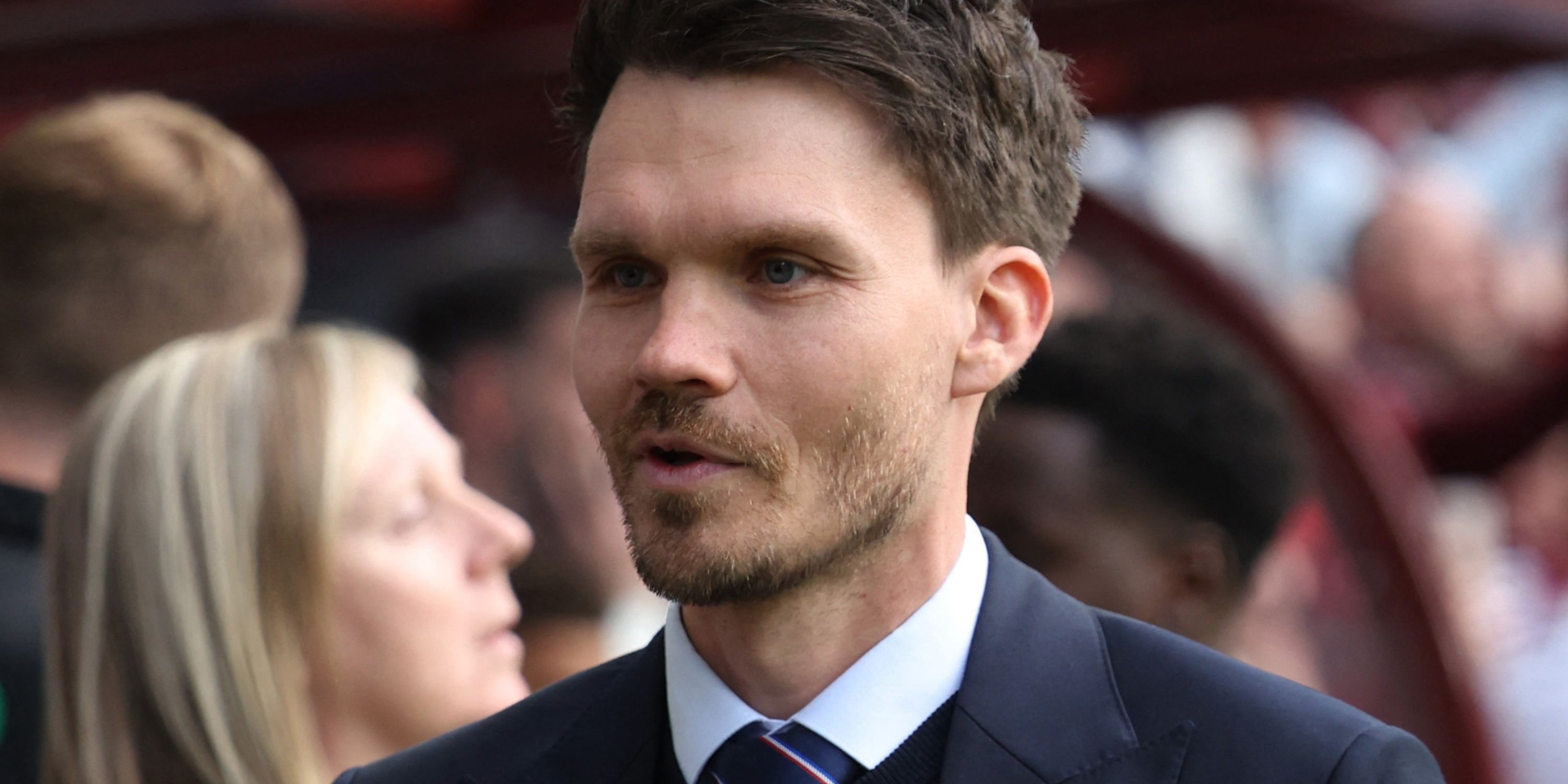 Danny Rohl looks on during Rangers defeat to Hearts in the Scottish Premiership