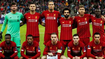 Liverpool players pose for a team group photo before the Champions League match vs FC Salzburg