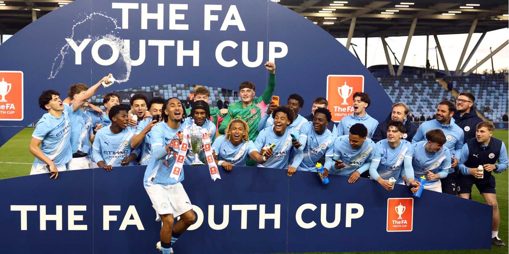 Man City win FA Youth Cup final