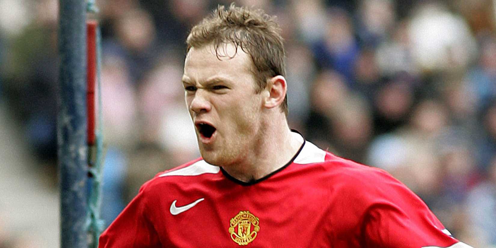 Manchester United's Wayne Rooney celebrates scoring against Manchester City in their Premier League
