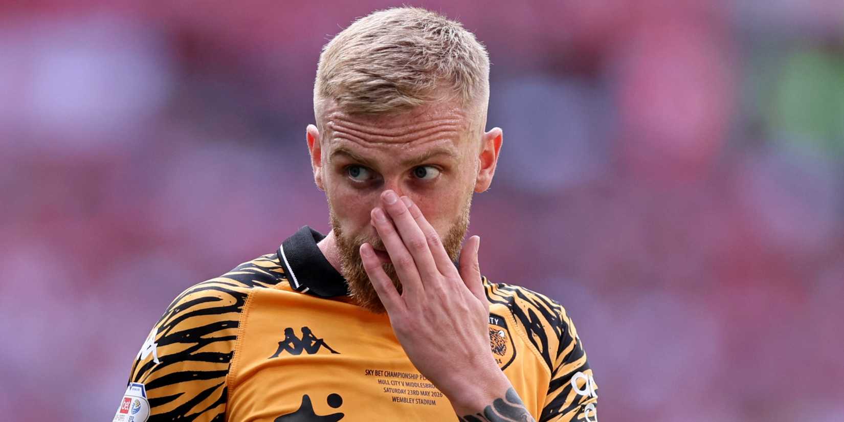 Hull star Oli McBurnie looks concerned
