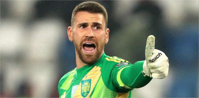Spain goalkeeper Unai Simon