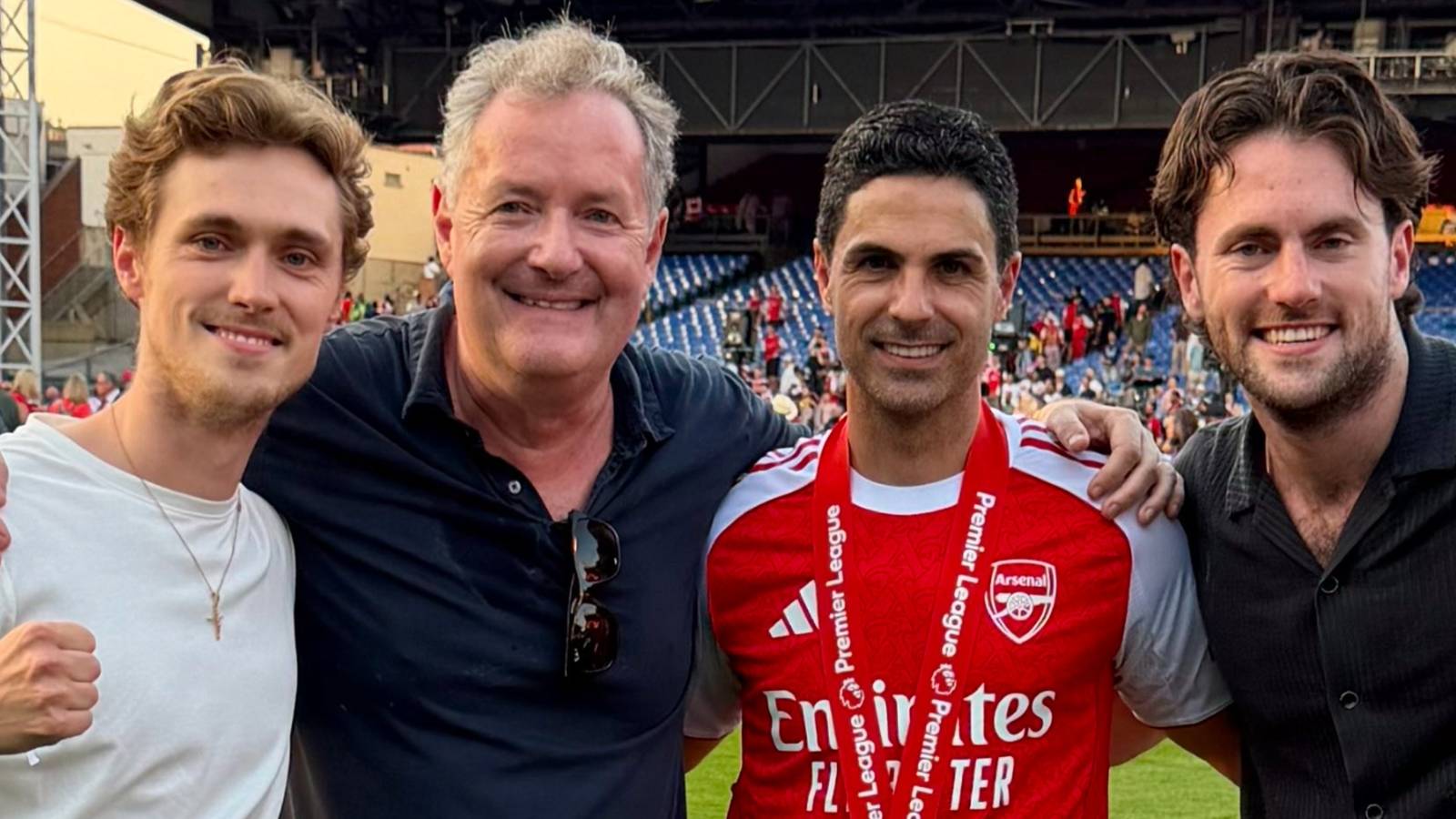 Piers Morgan Post sobre Mikel Arteta ressurge depois que ele comemora o título do Arsenal em campo
