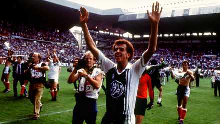 Algeria beat West Germany 1982 World Cup