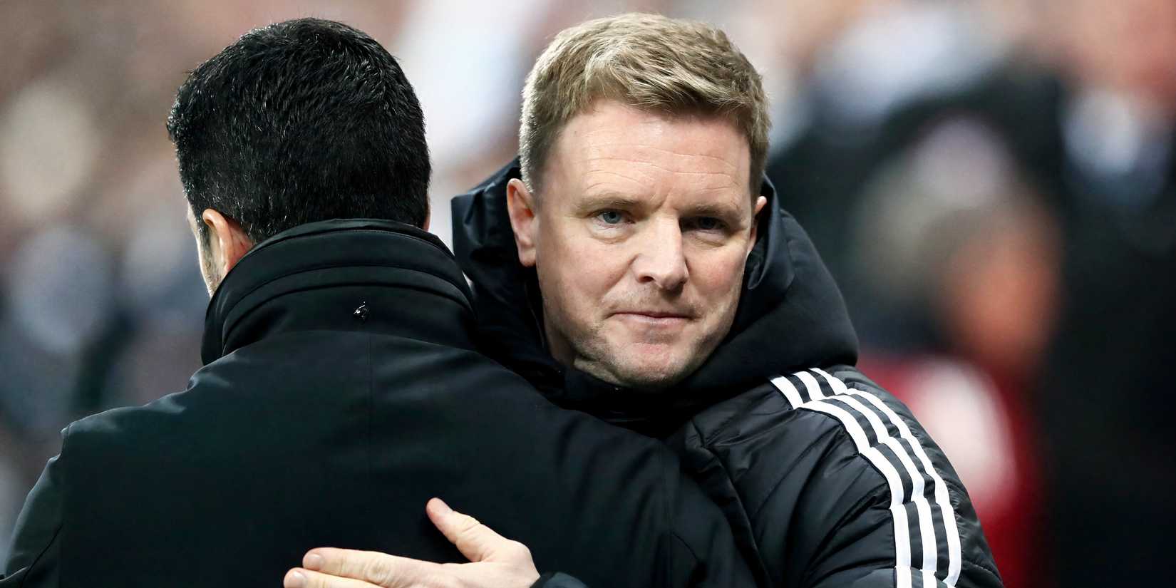 Eddie Howe embraces Mikel Arteta during Newcastle's match with Arsenal