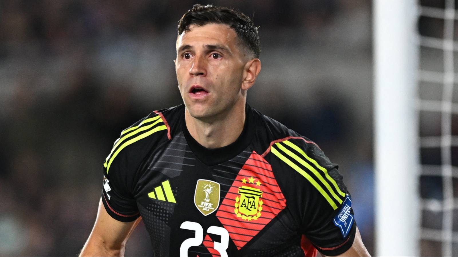 Chelsea land Martinez for £7.5m — photo: Sky Sports — Football
