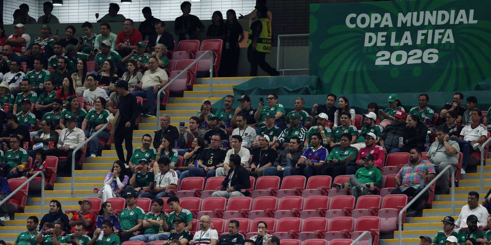 Empty seats during South Korea v Czechia