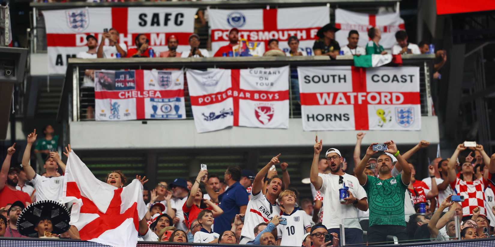 England fans