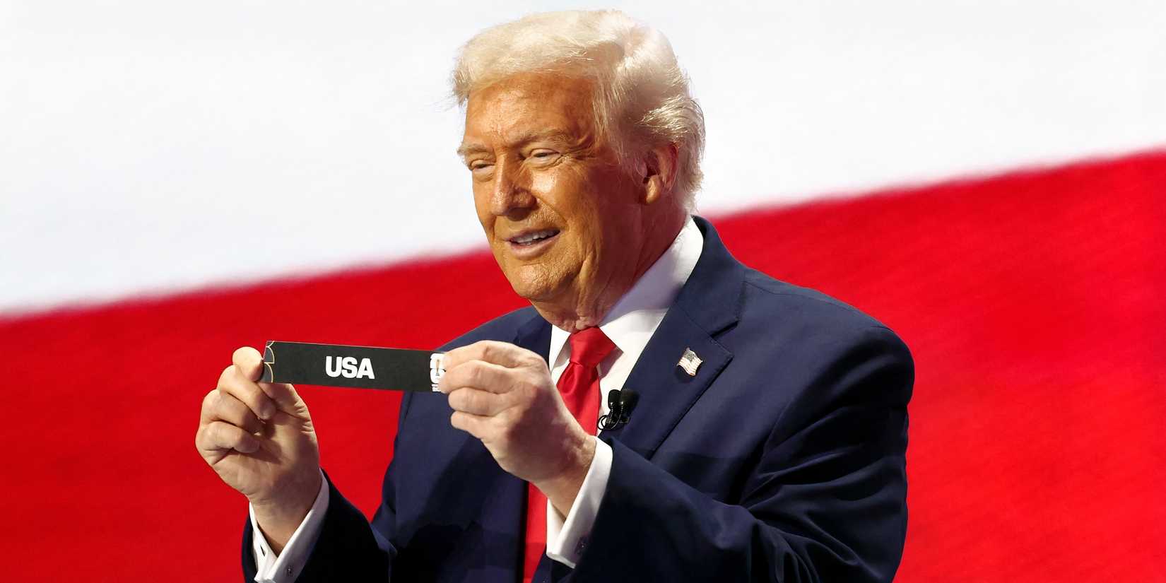 Donald Trump reveals the USA name at the World Cup 2026 draw