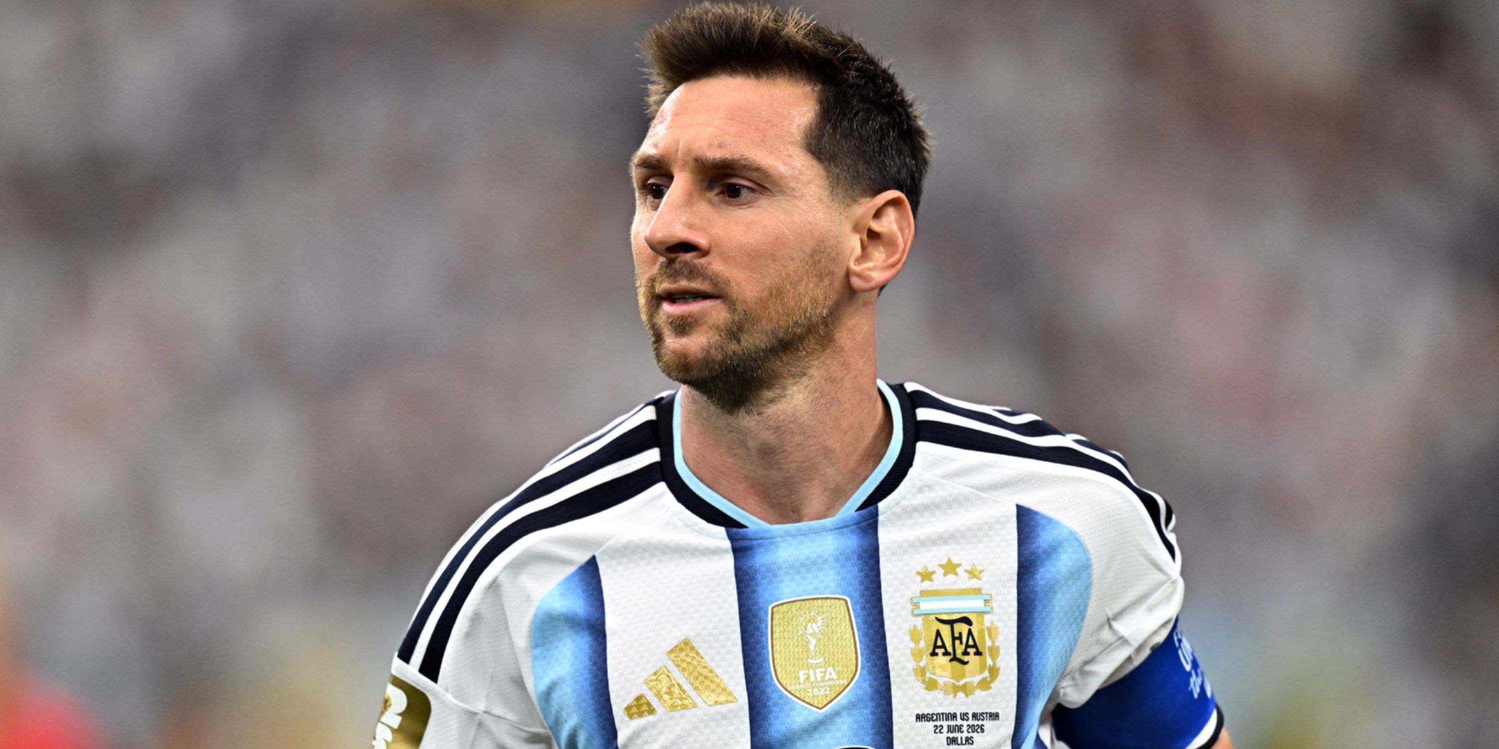 Pele and Diego Maradona's Private Chat About Lionel Messi in 2016