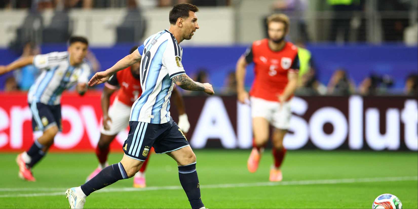 Lionel Messi