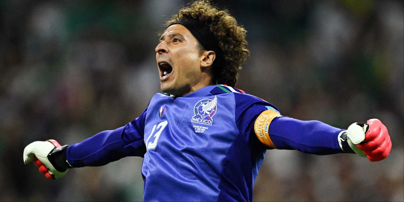 Guillermo Ochoa celebrating for Mexico