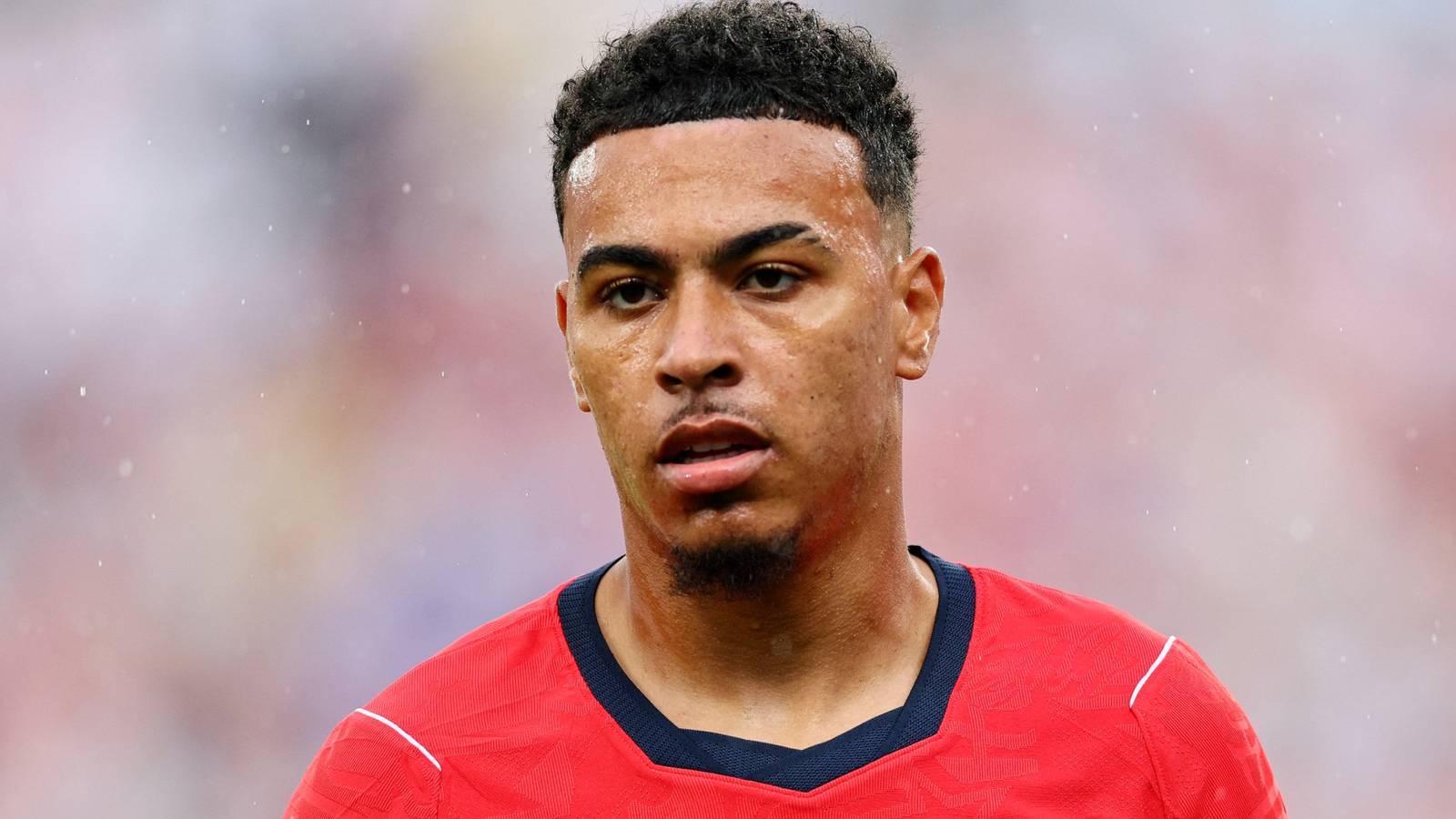 Romano: Arsenal Make Contact to Hijack PSG Transfer as Rogers Deal Collapses