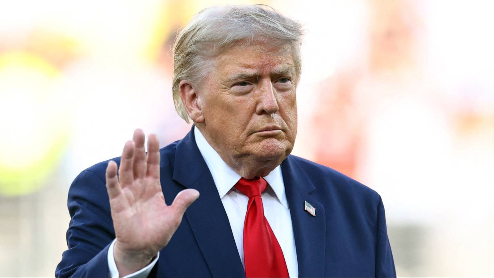 Donald Trump Made Strange 11-Word Comment to Wayne Rooney’s Wife