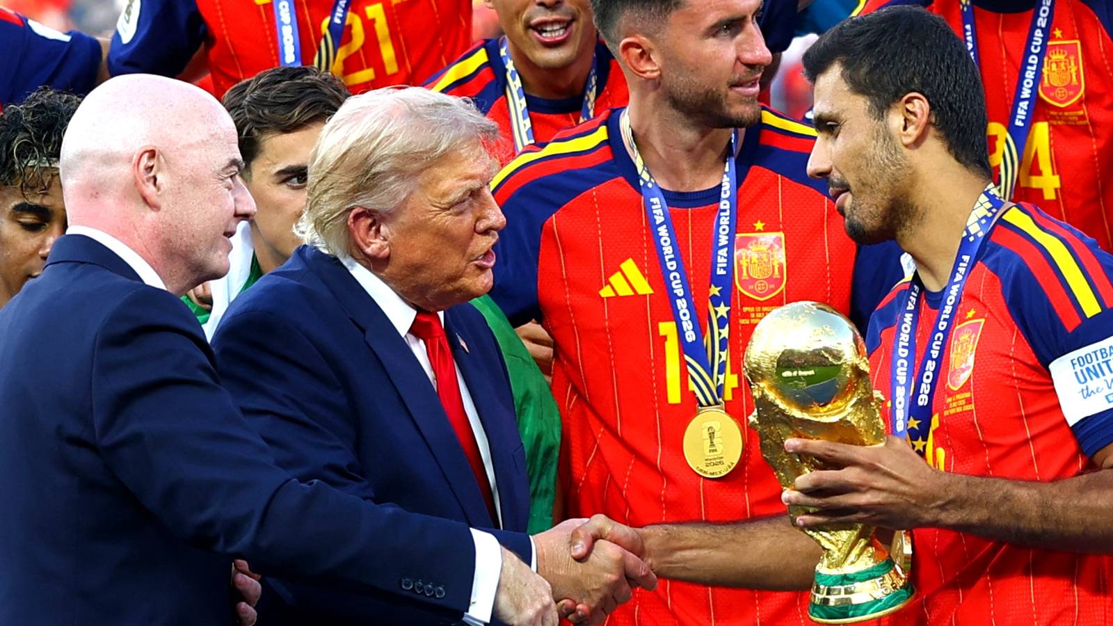 Donald Trump Accused of 'Ignoring' Gianni Infantino as Awkward World Cup Final Moment Goes Viral