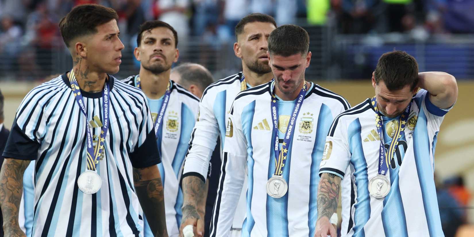 Argentina's players look dejected after their defeat to Spain in the 2026 World Cup final 