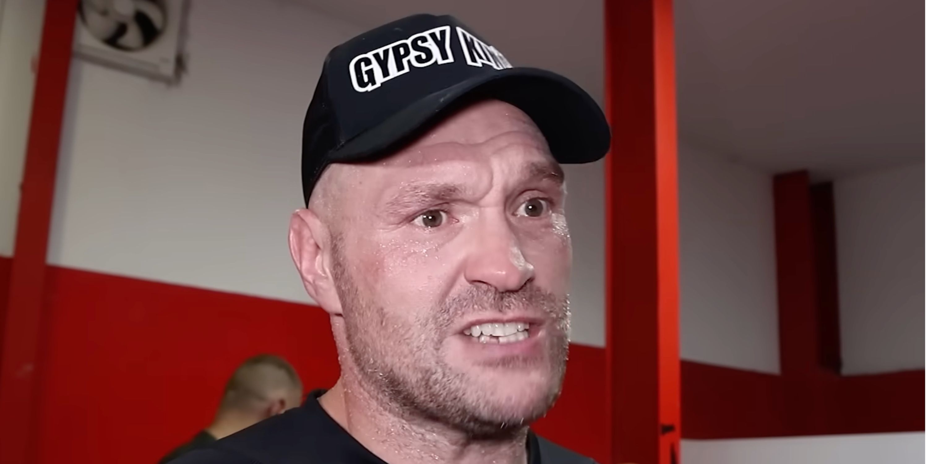 Tyson Fury Makes Final Decision on Attending Anthony Joshua vs Kristian Prenga