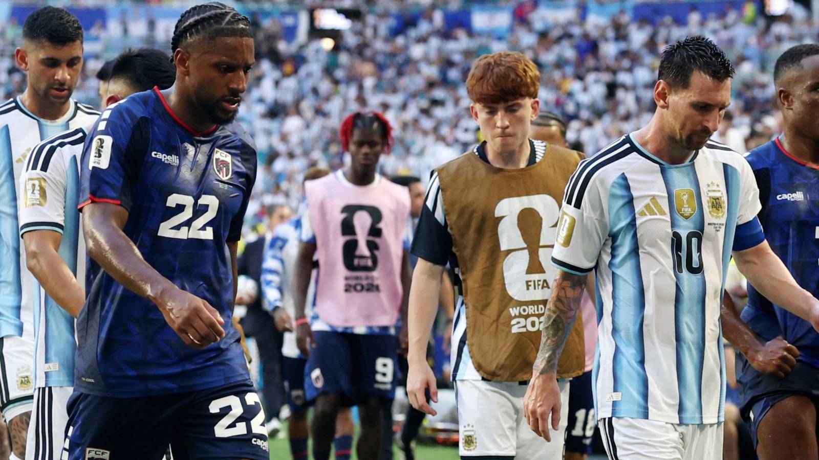 Steven Moreira and Lionel Messi during Argentina vs Cape Verde at the 2026 World Cup