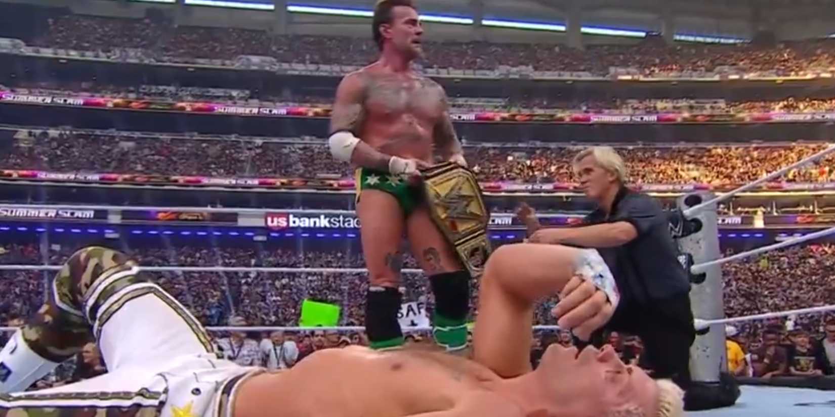 CM Punk beats Cody Rhodes