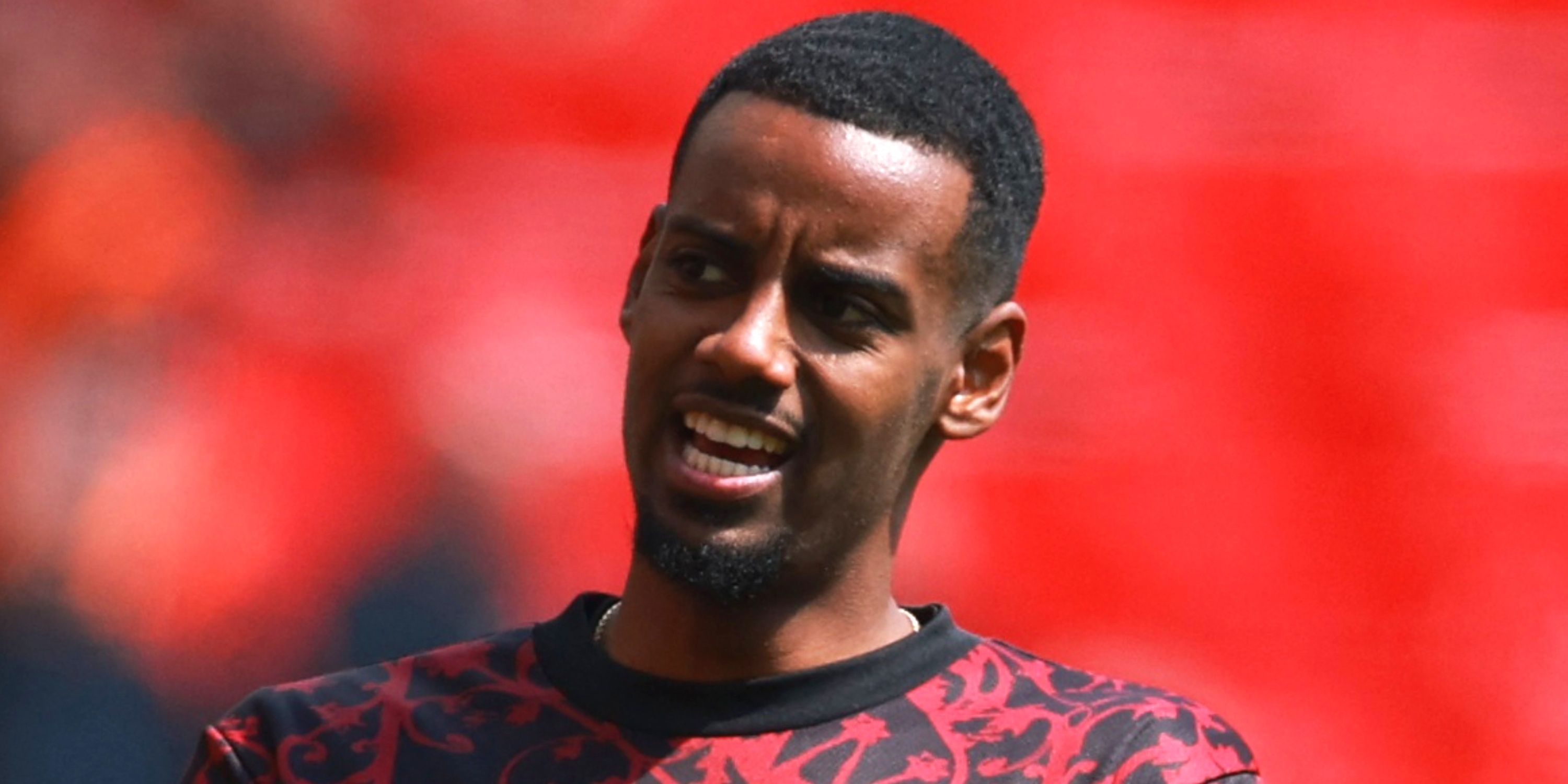 Worrying Pre-Season Footage of Liverpool's Alexander Isak Goes Viral