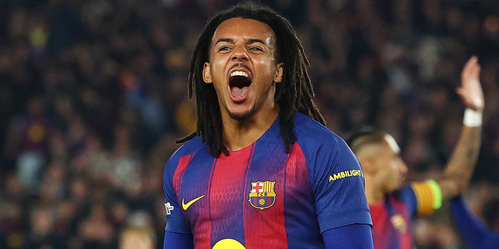 Jules Kounde in action for Barcelona