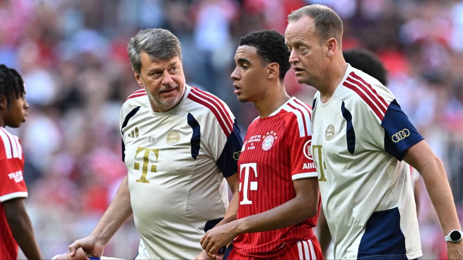 Musiala's Mysterious Illness Adds to Bayern Injury Woes