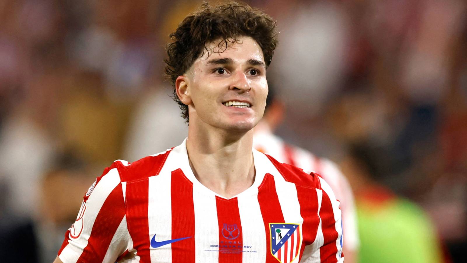 Alvarez Chooses Arsenal as Atletico Ready to Sell