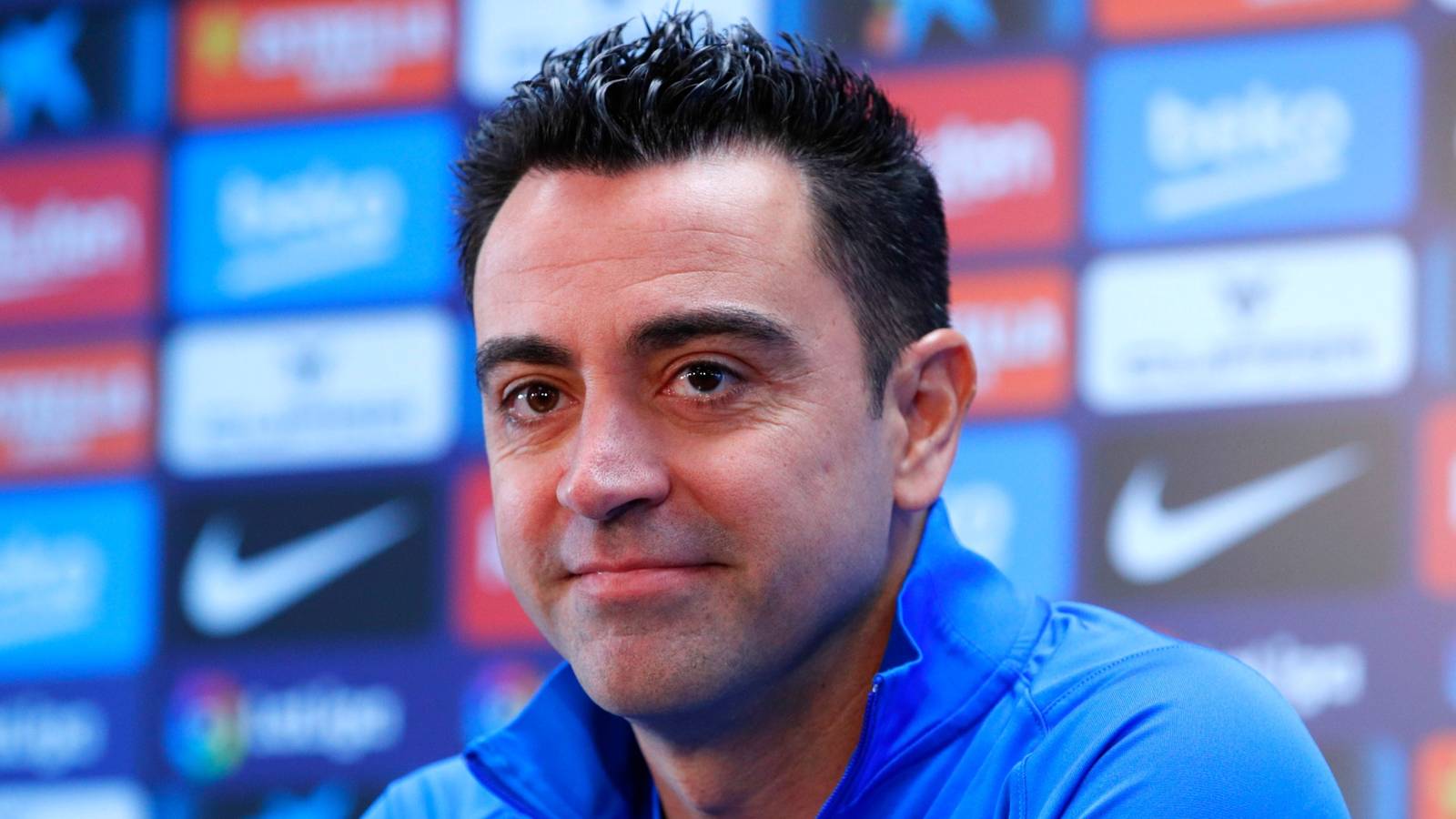 Xavi Names Old Trafford as His Favourite Stadium in Europe