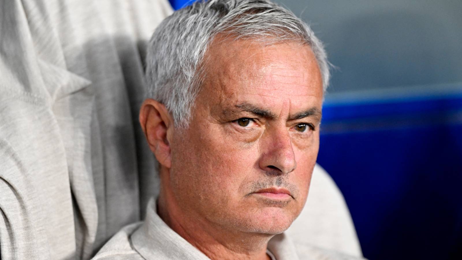 Mourinho sprints to remind Real Madrid star of new La Liga rule
