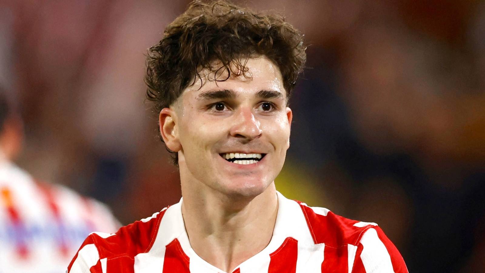 Little-Known Rule Means Julian Alvarez Can Now Force Barcelona Move - FIFA Cannot Step In