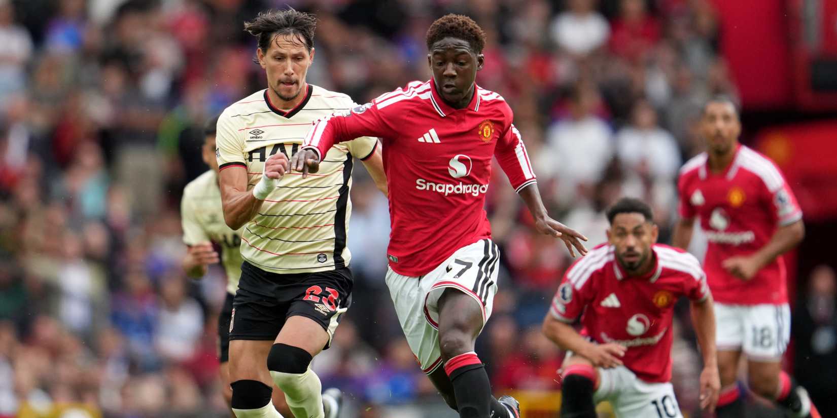 Why Kobbie Mainoo Hasn't Been Included in Man Utd's 23-man Premier ...